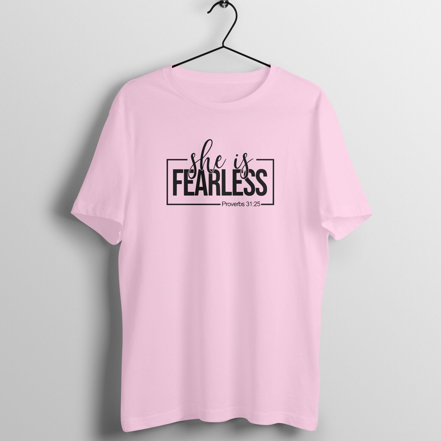 She is fearless - Women's Half Sleeve Cotton Tee