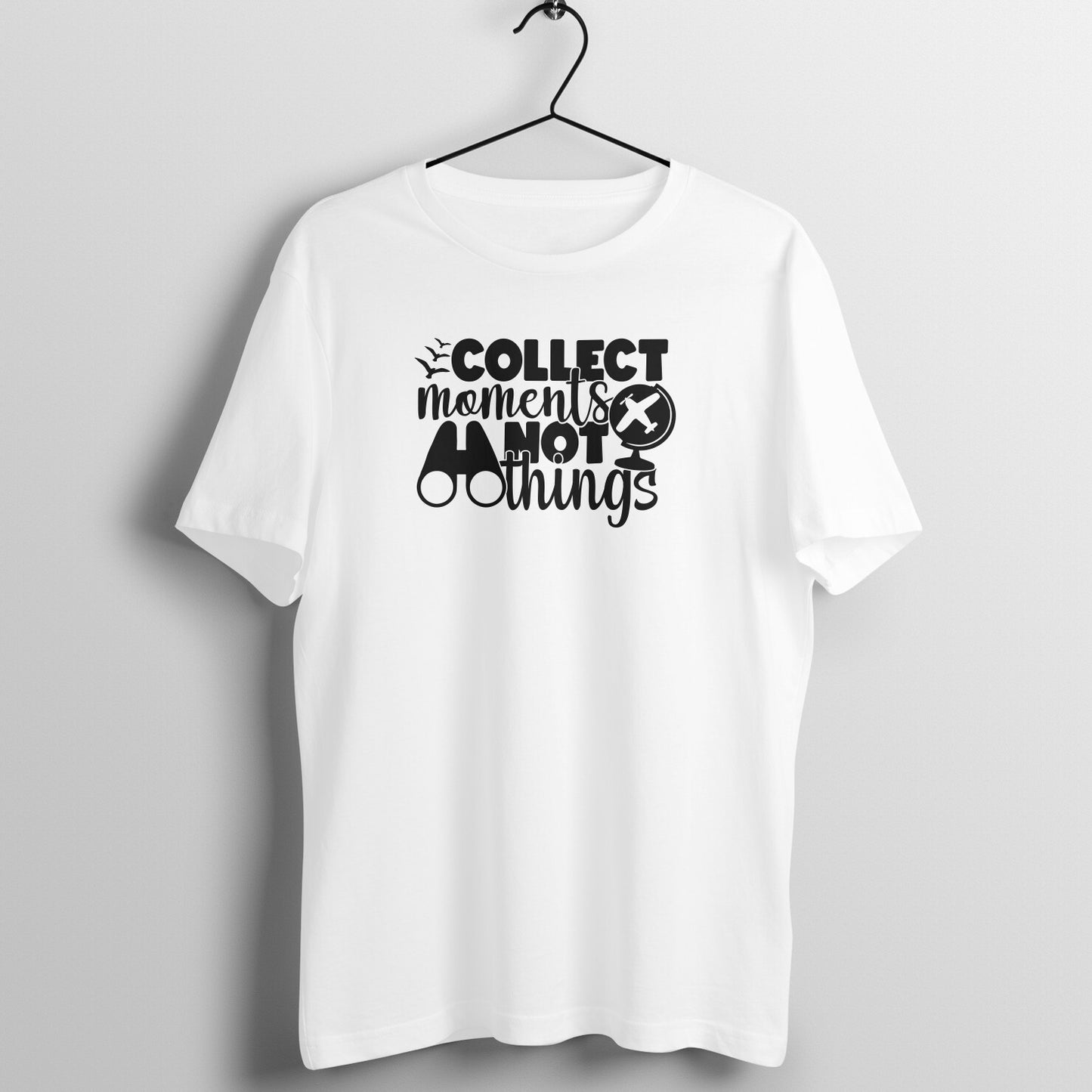 Collect moments not things - Women's Tee