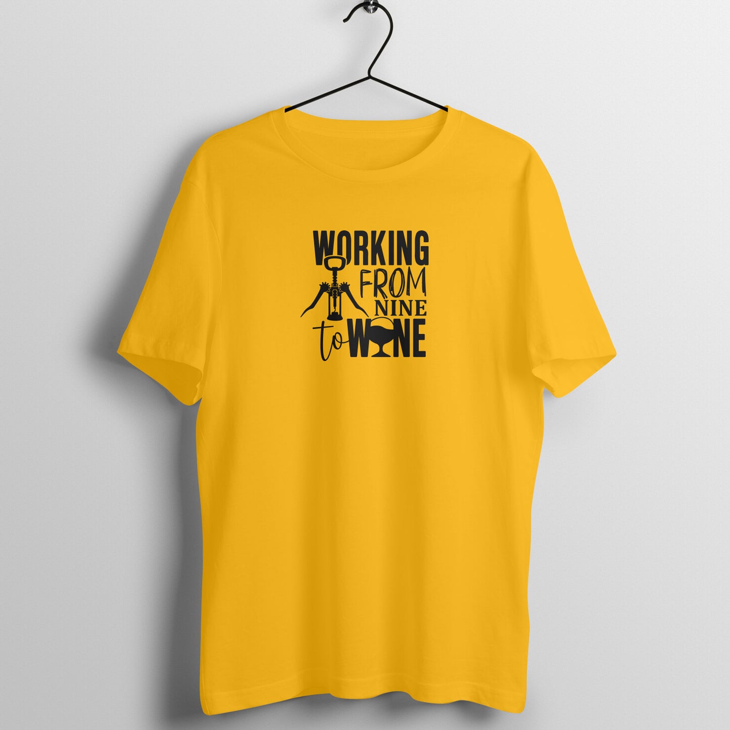 Working from nine to wine - Women's Tee