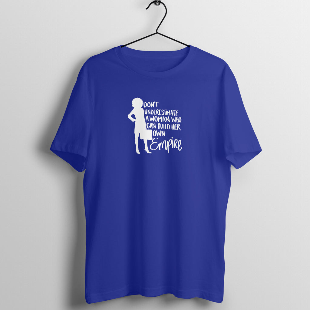 Dont underestimate - Women's Tee